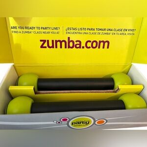Zumba Toning Sticks Set of 2 Green Shaker Workout Weights 1 lb ea Gym Yoga Shake
